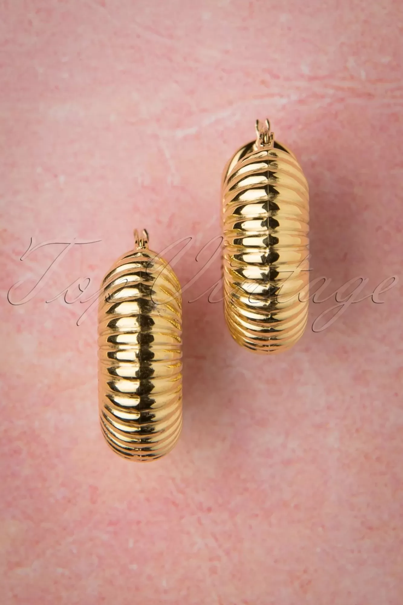 Sale Topvintage Boutique Collection Caterpillar Creolen In Gold